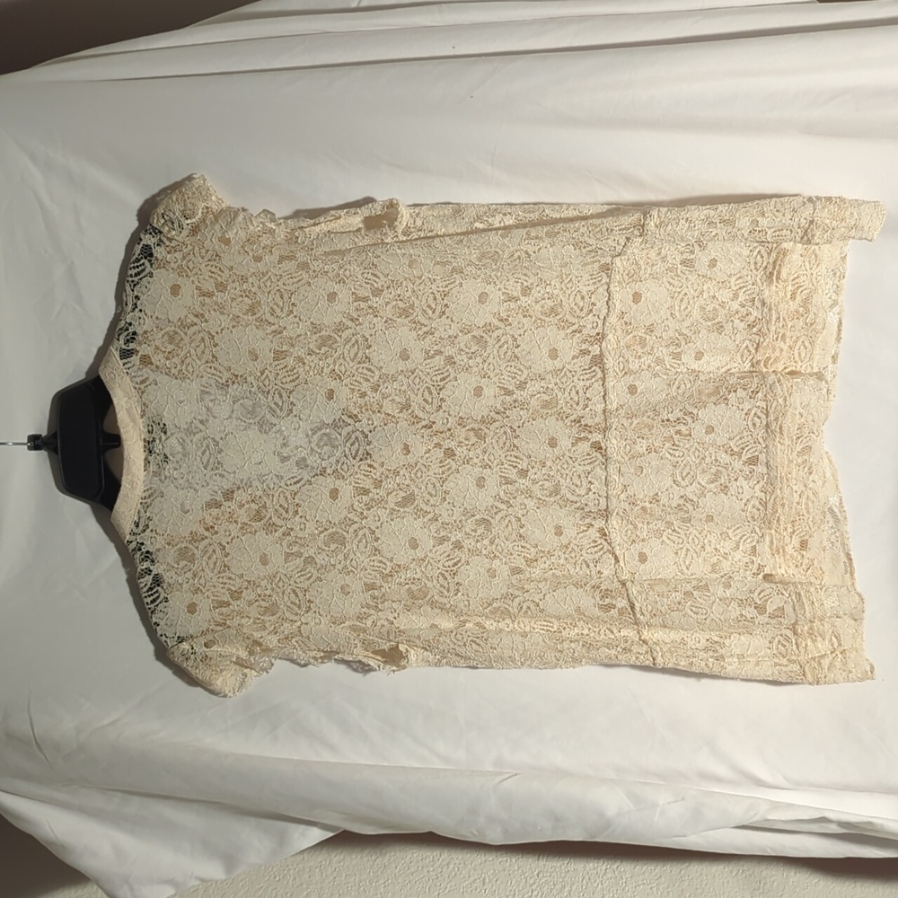 NorthStyle Cream Ruffled Buttoned Blouse - Picture 4 of 4